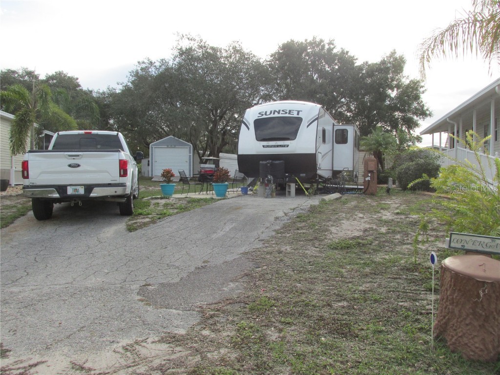 7 Silver Doctor Lane Lake Wales FL 33898 - SADDLEBAG LAKE K4902341 image1