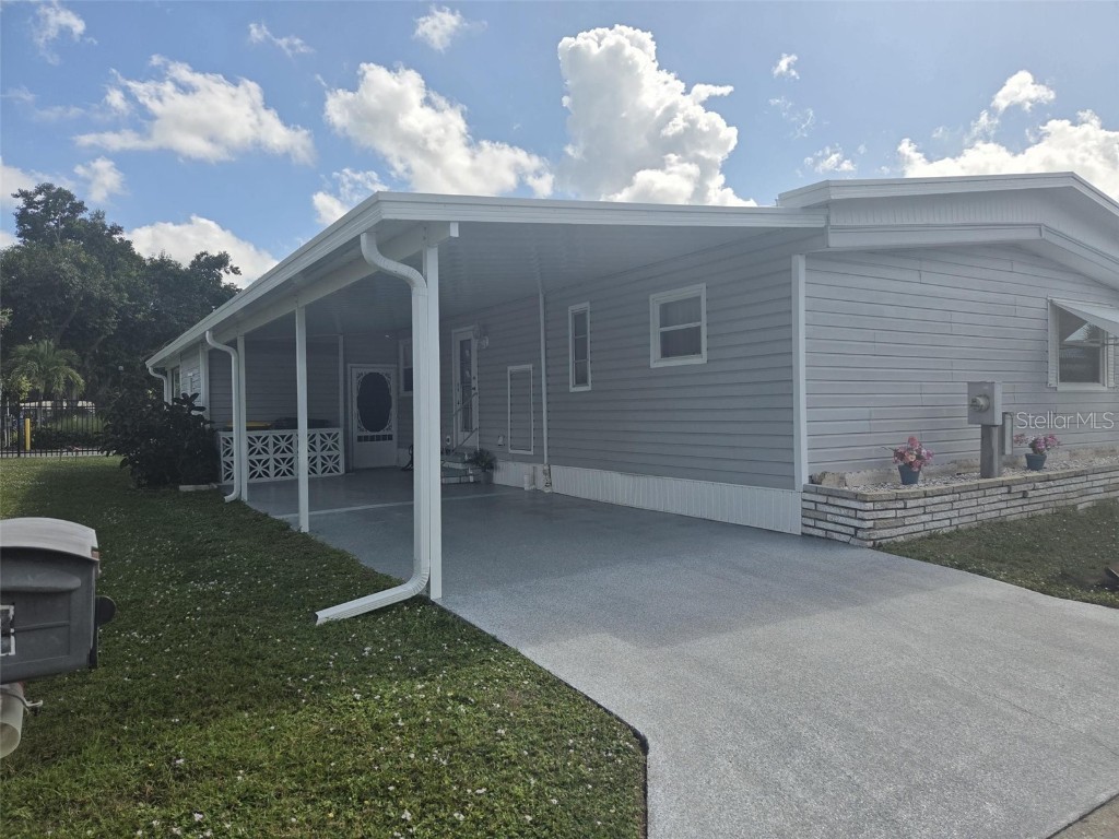 7 White Oak Terrace Sarasota FL 34237 A4670165 image1