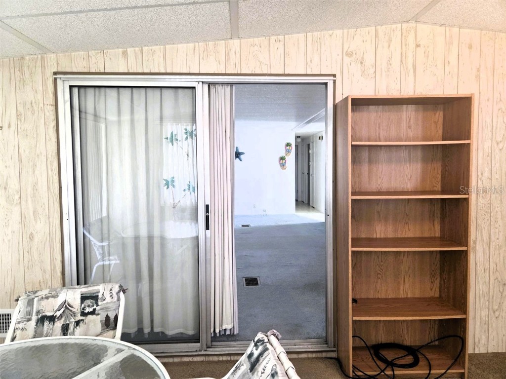 7 White Oak Terrace Sarasota FL 34237 A4670165 image11