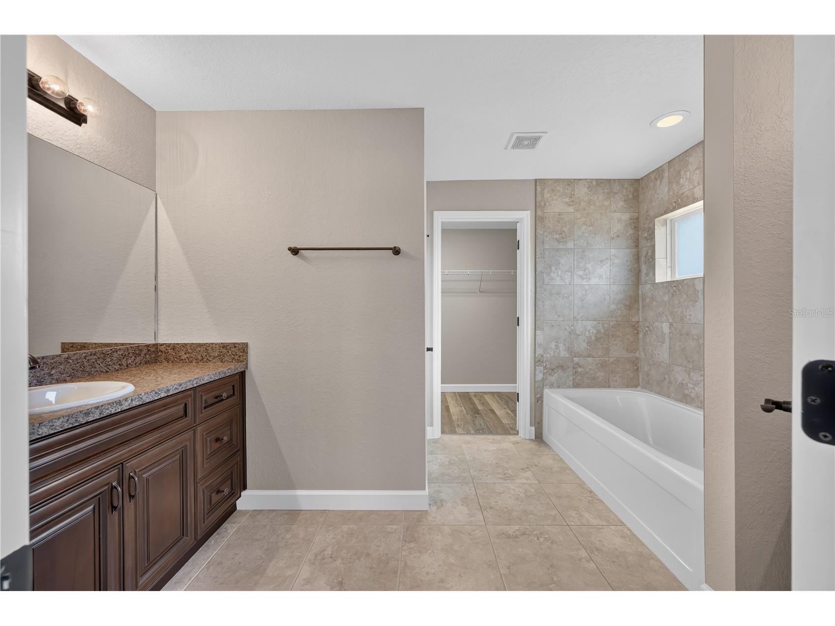 7 Willow Run Drive Ocala FL 34472 OM728781 image24