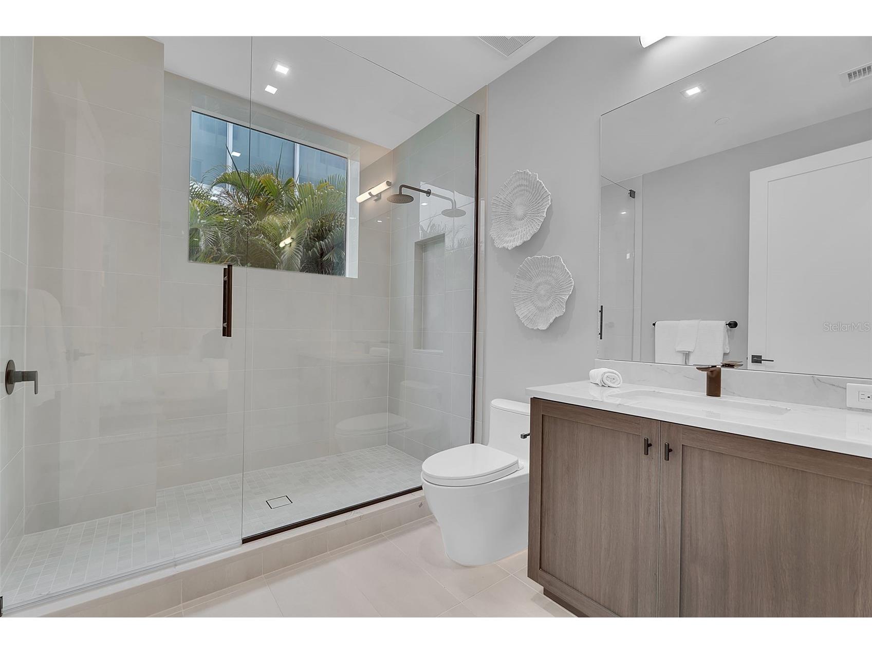 70 Avenida Veneccia #201 Sarasota FL 34242 - GULF OF MEXICO A4699817 image34