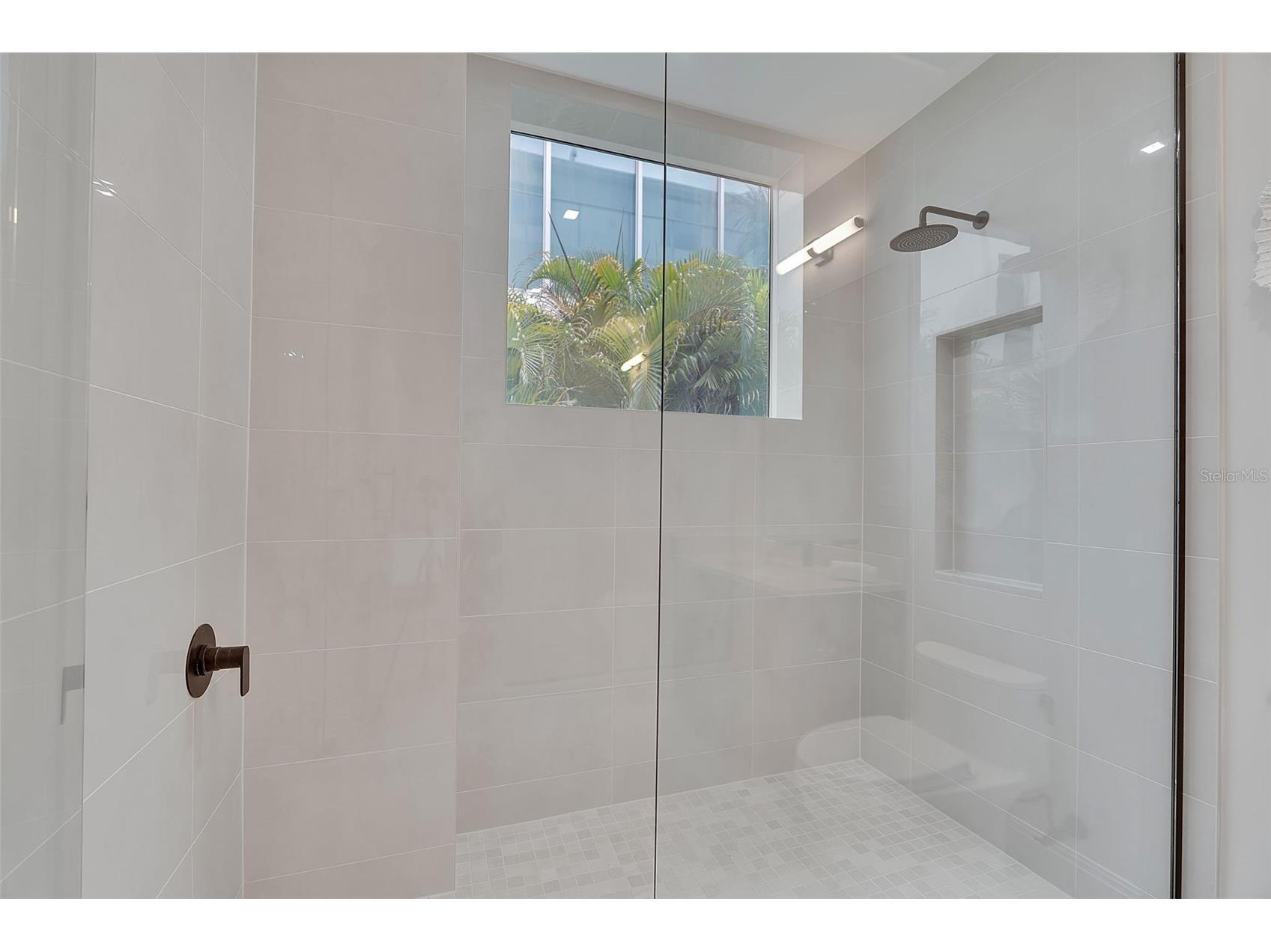 70 Avenida Veneccia #201 Sarasota FL 34242 - GULF OF MEXICO A4699817 image36
