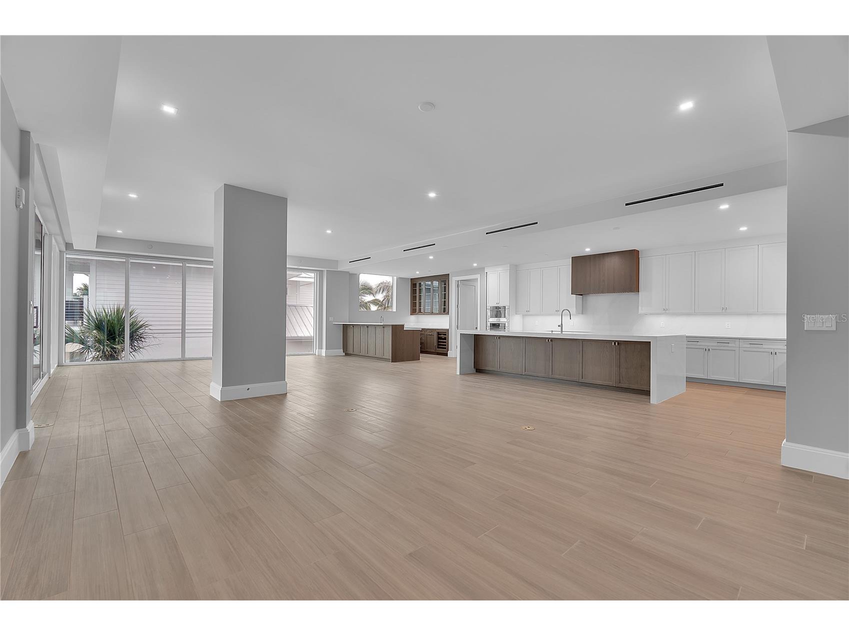 70 Avenida Veneccia #304 Sarasota FL 34242 - GULF OF MEXICO A4700103 image14