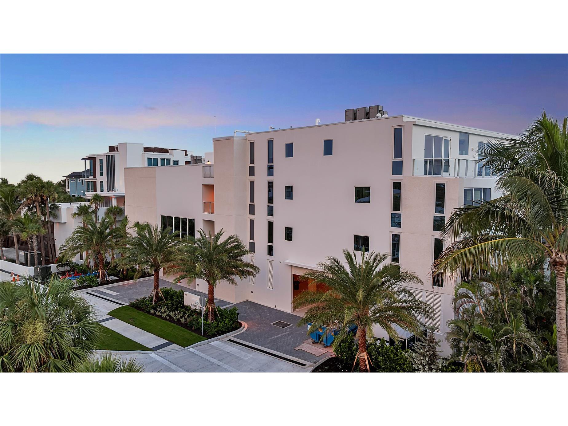 70 Avenida Veneccia #304 Sarasota FL 34242 - GULF OF MEXICO A4700103 image2