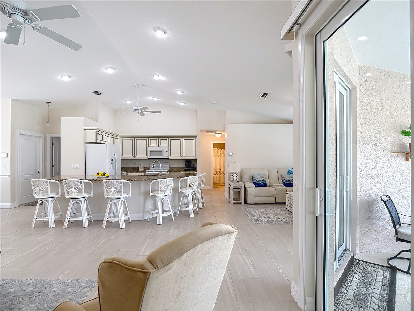 70 Clubhouse Road Rotonda West FL 33947 D6146824 image14