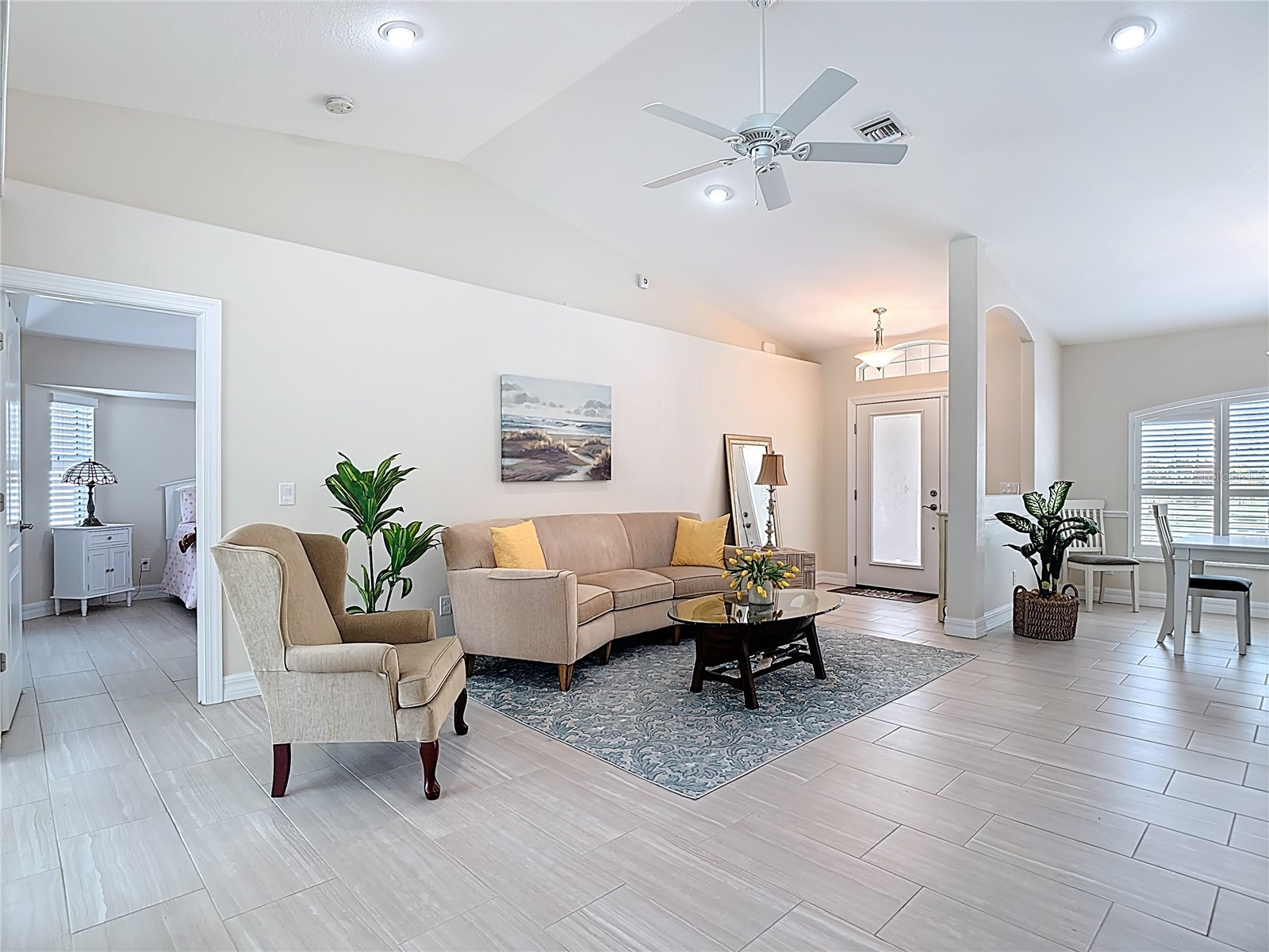 70 Clubhouse Road Rotonda West FL 33947 D6146824 image3