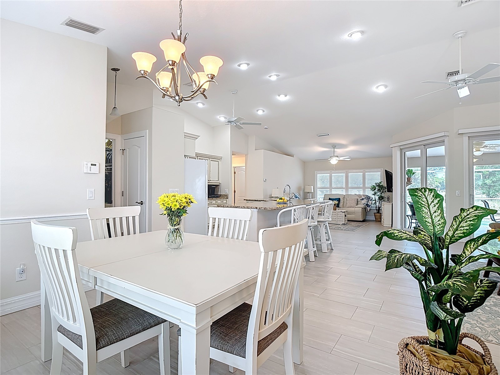 70 Clubhouse Road Rotonda West FL 33947 D6146824 image32