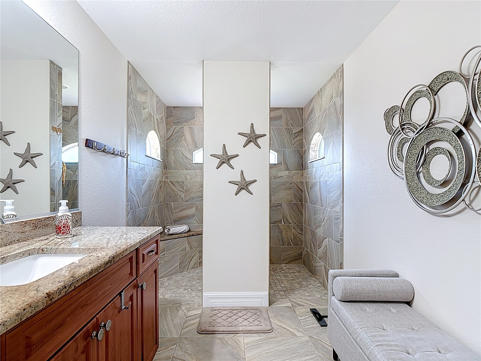 70 Clubhouse Road Rotonda West FL 33947 D6146824 image5