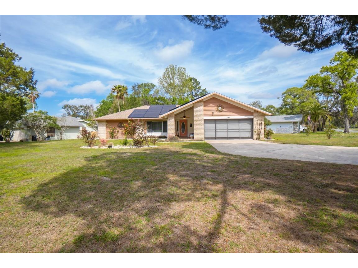 70 Douglas Street Homosassa FL 34446 OM698603 image1