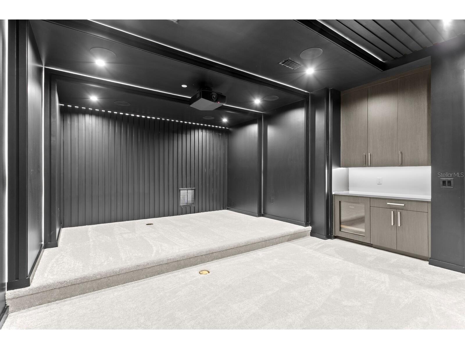 70 Gulf Boulevard Indian Rocks Beach FL 33785 TB8464856 image26