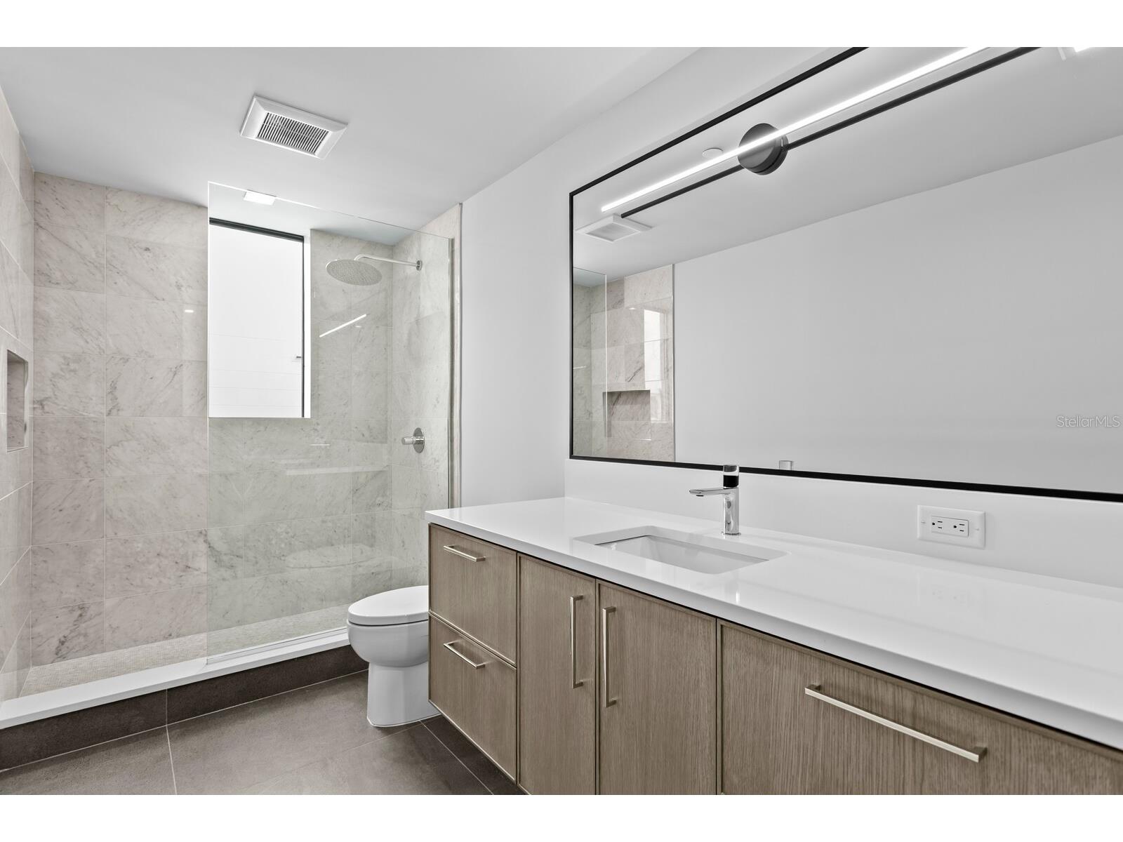 70 Gulf Boulevard Indian Rocks Beach FL 33785 TB8464856 image57