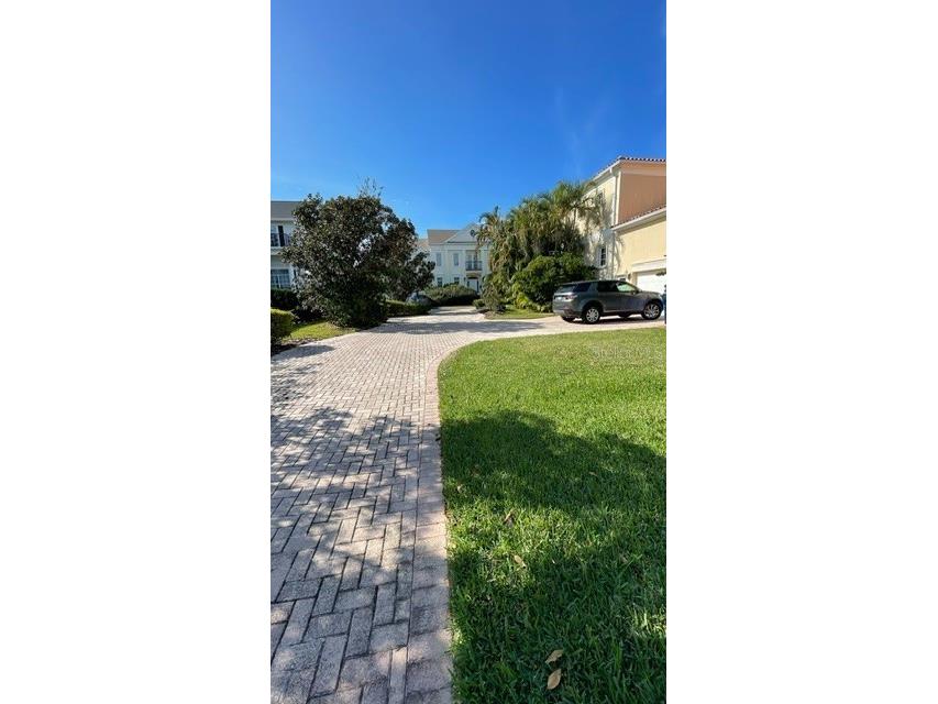 70 Ladoga Avenue Tampa FL 33606 J969214 image1