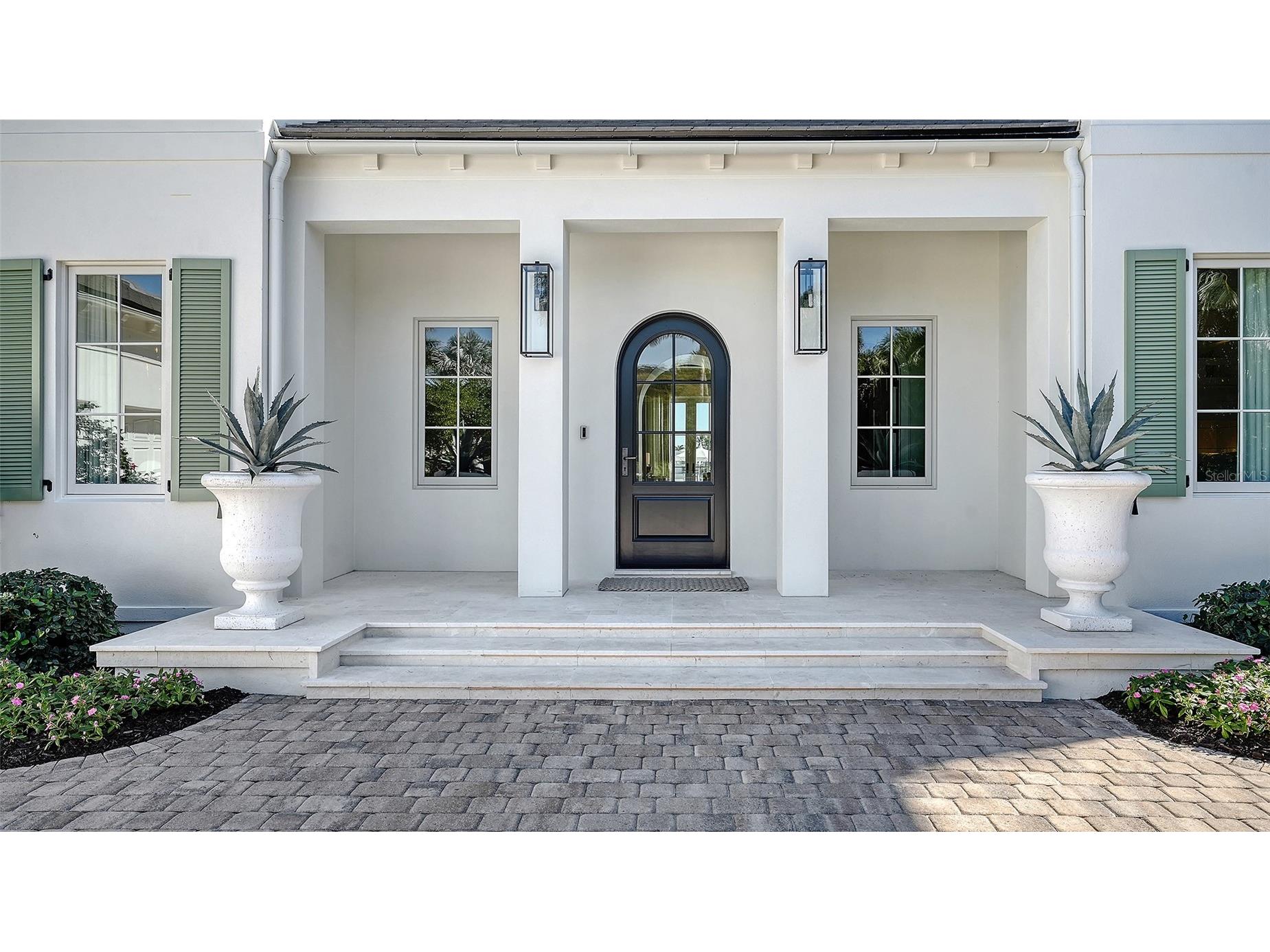 70 Lighthouse Point Drive Longboat Key FL 34228 A4681304 image15