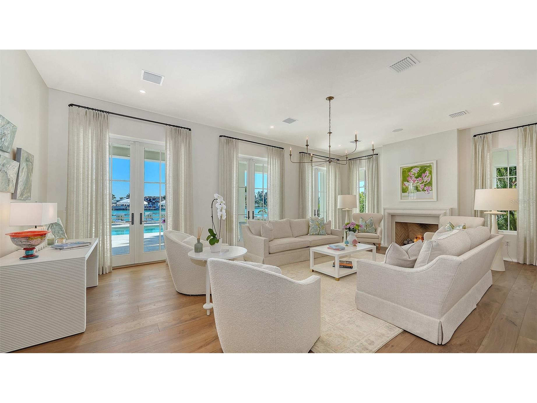 70 Lighthouse Point Drive Longboat Key FL 34228 A4681304 image18