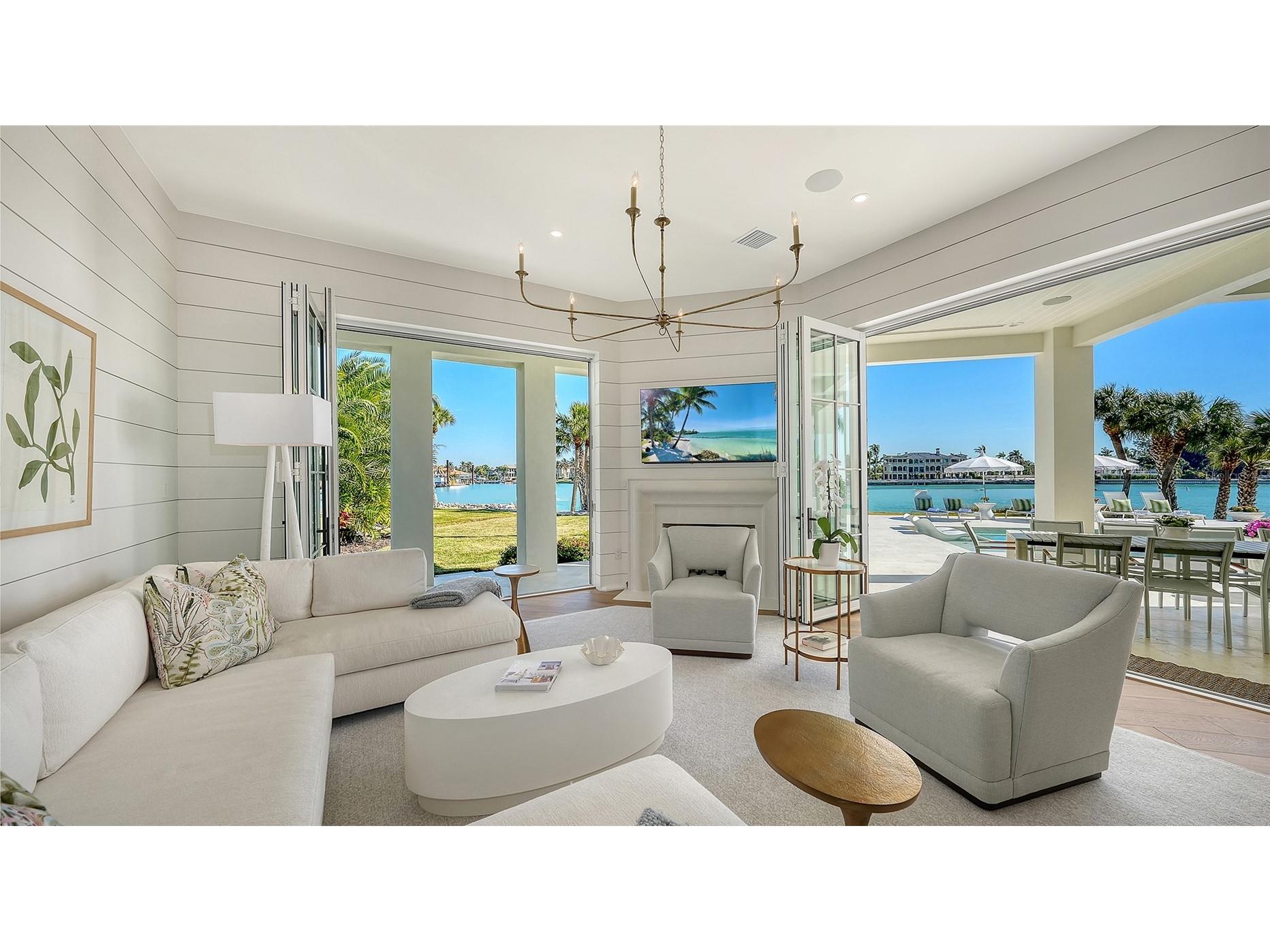 70 Lighthouse Point Drive Longboat Key FL 34228 A4681304 image23