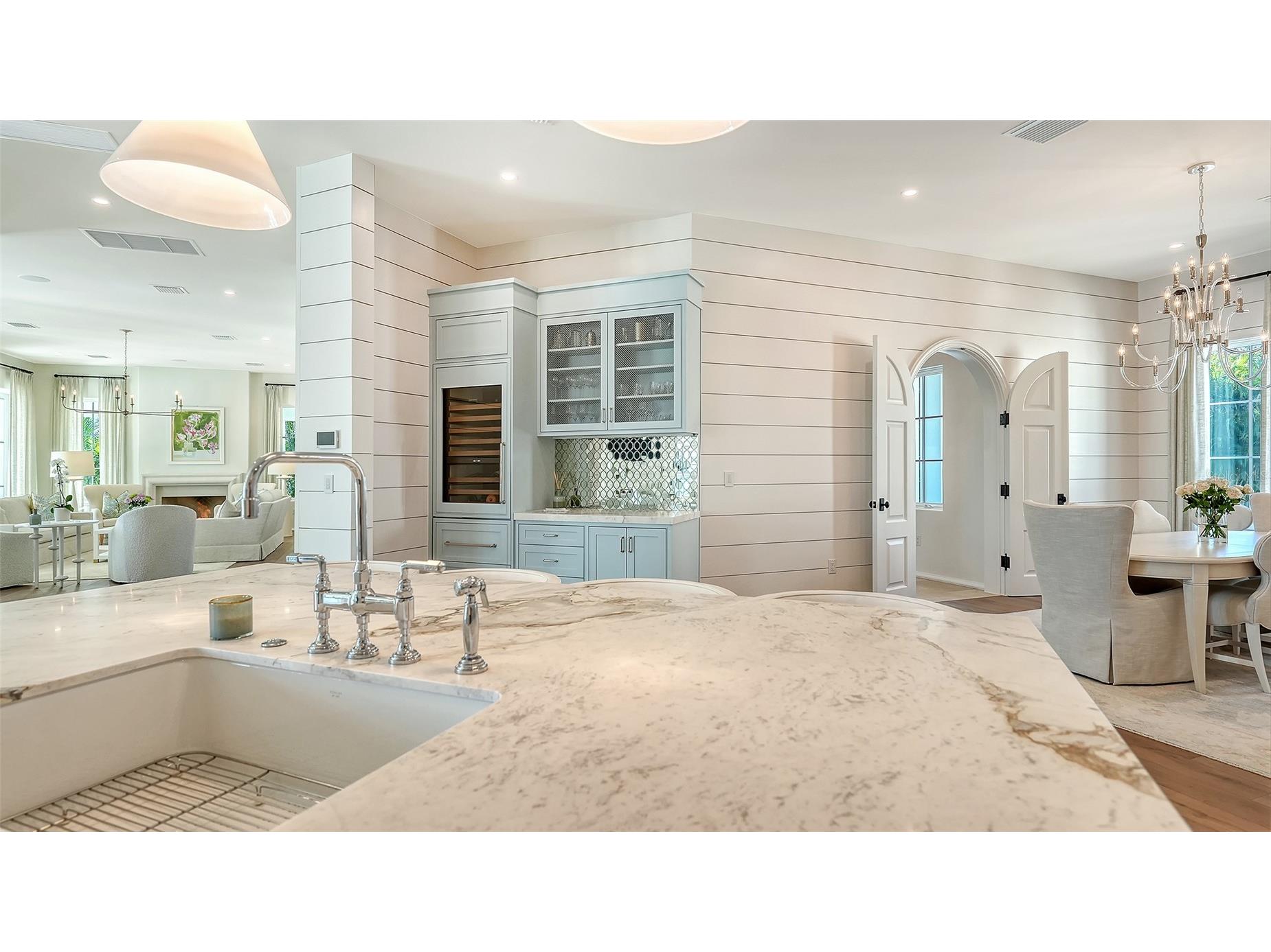 70 Lighthouse Point Drive Longboat Key FL 34228 A4681304 image35