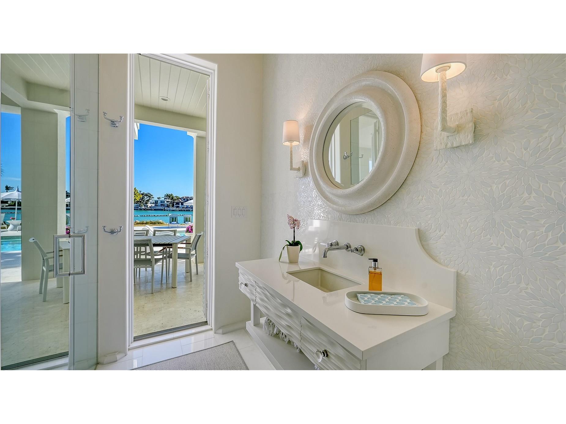 70 Lighthouse Point Drive Longboat Key FL 34228 A4681304 image42