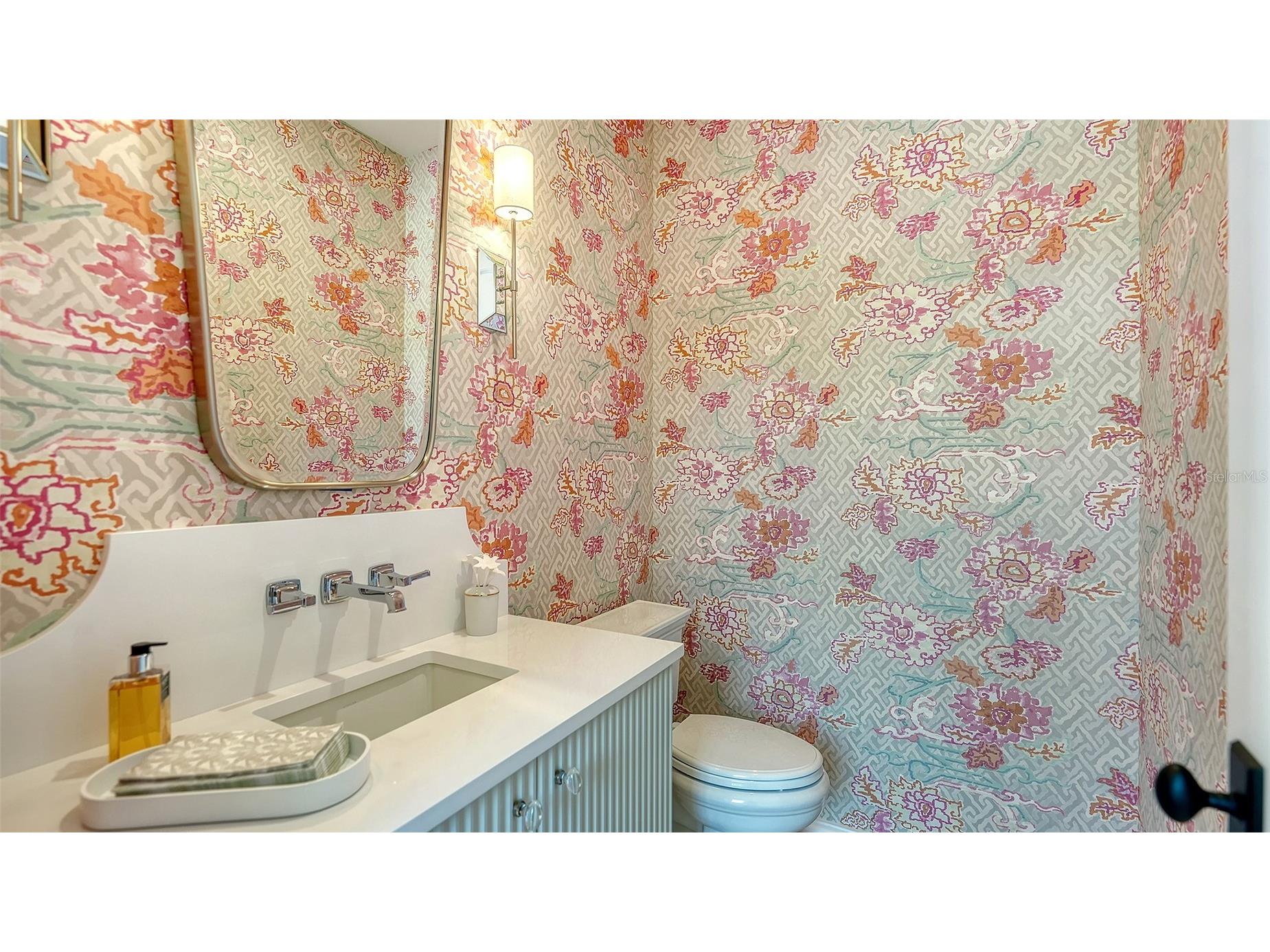 70 Lighthouse Point Drive Longboat Key FL 34228 A4681304 image45