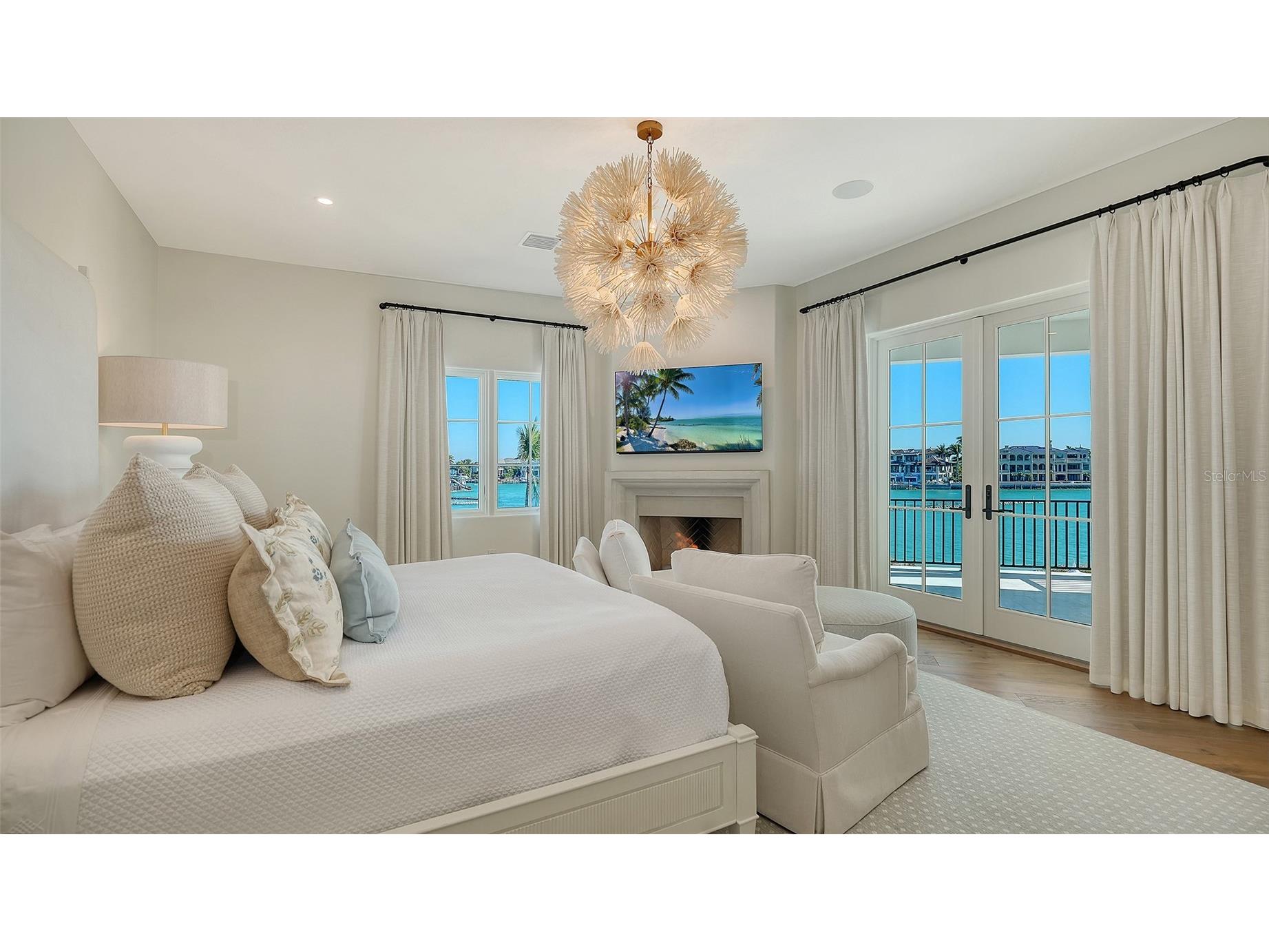 70 Lighthouse Point Drive Longboat Key FL 34228 A4681304 image53