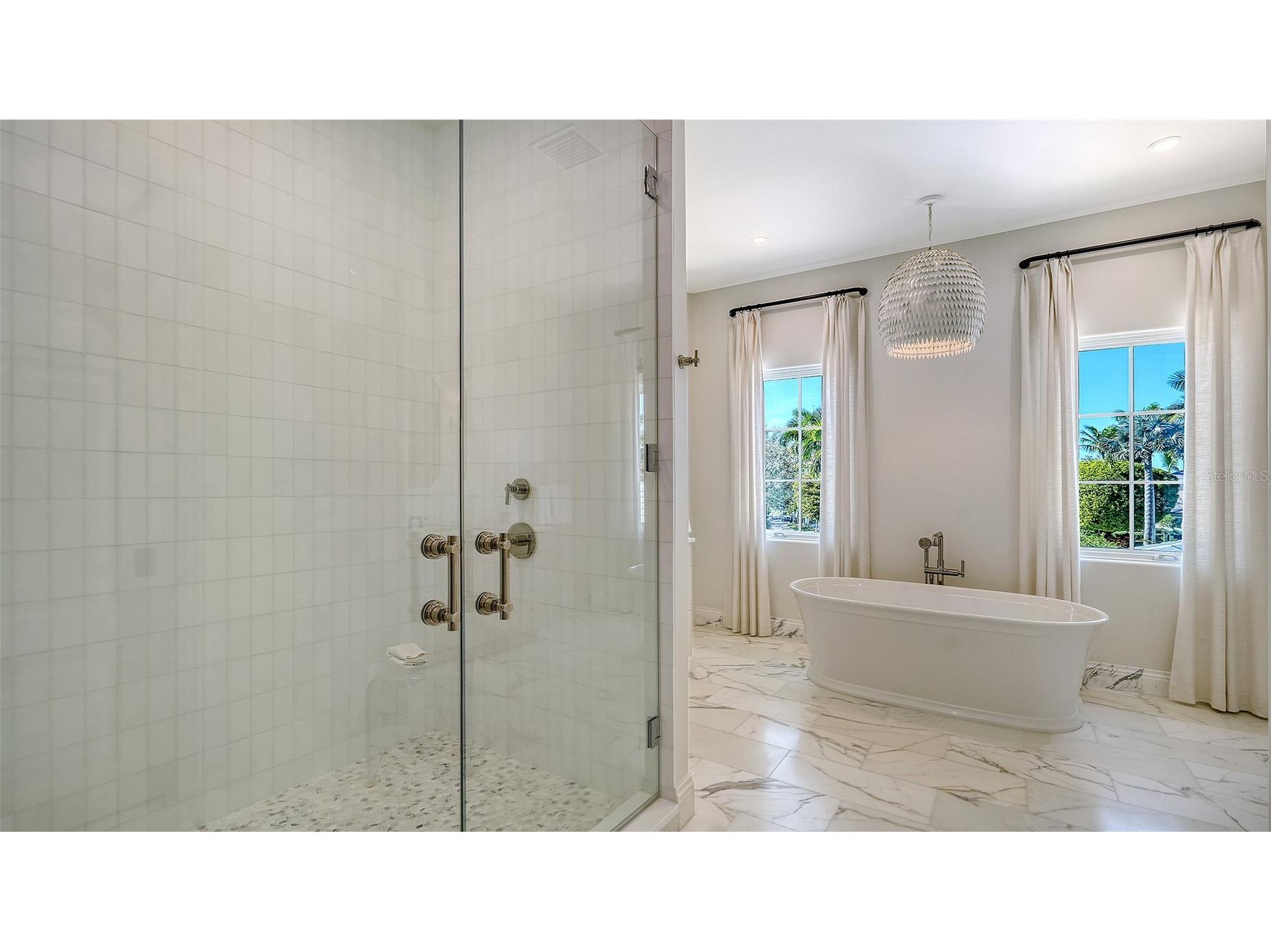 70 Lighthouse Point Drive Longboat Key FL 34228 A4681304 image57