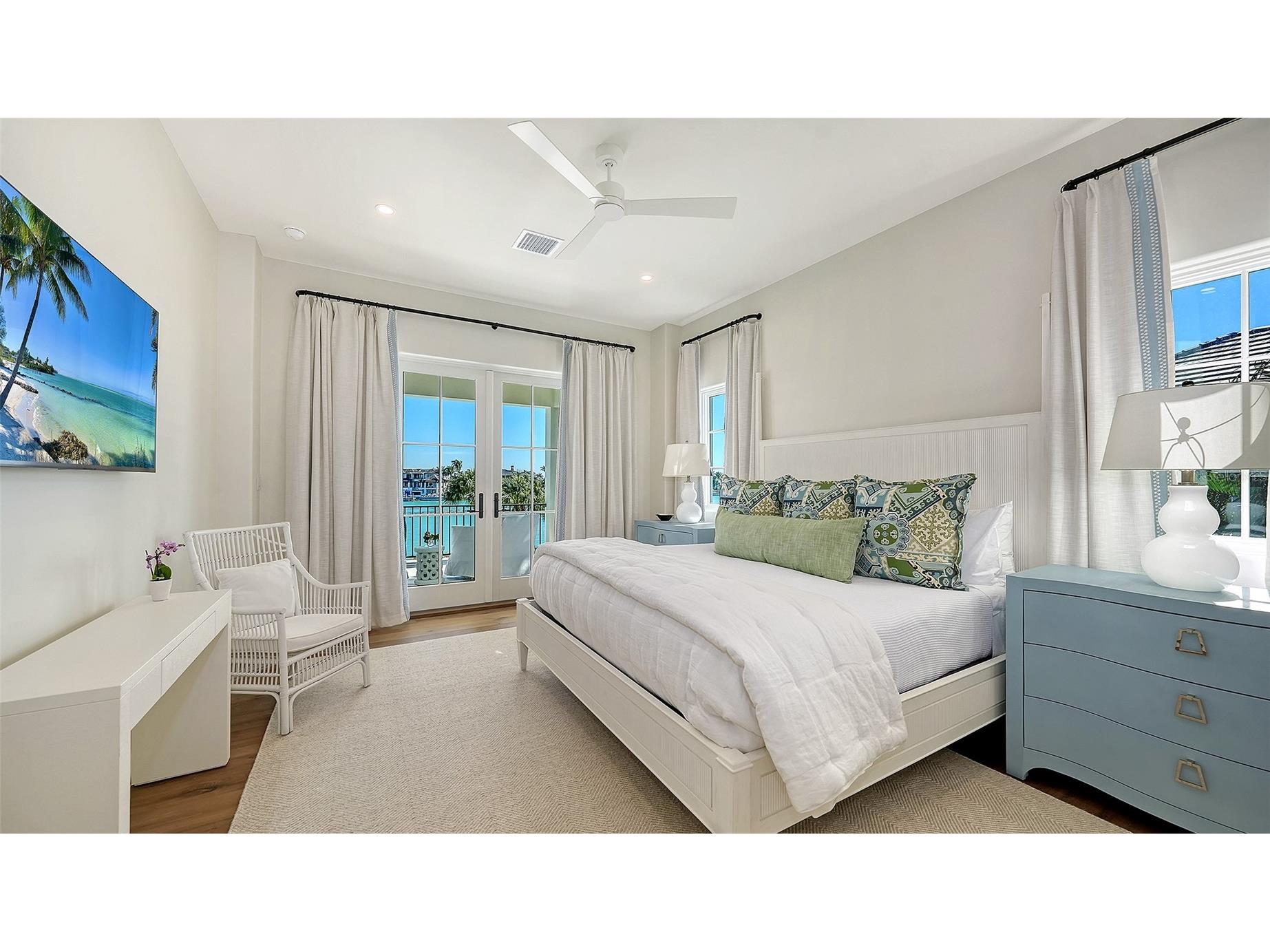 70 Lighthouse Point Drive Longboat Key FL 34228 A4681304 image66