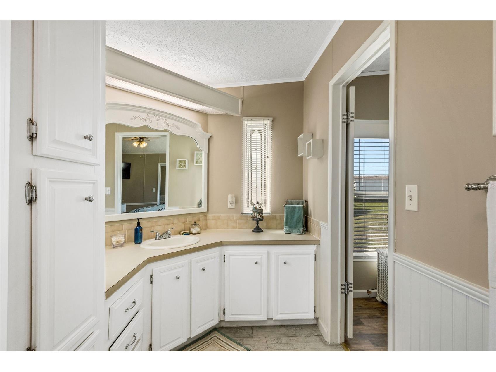 70 Mockingbird Lane Ellenton FL 34222 TB8468128 image9