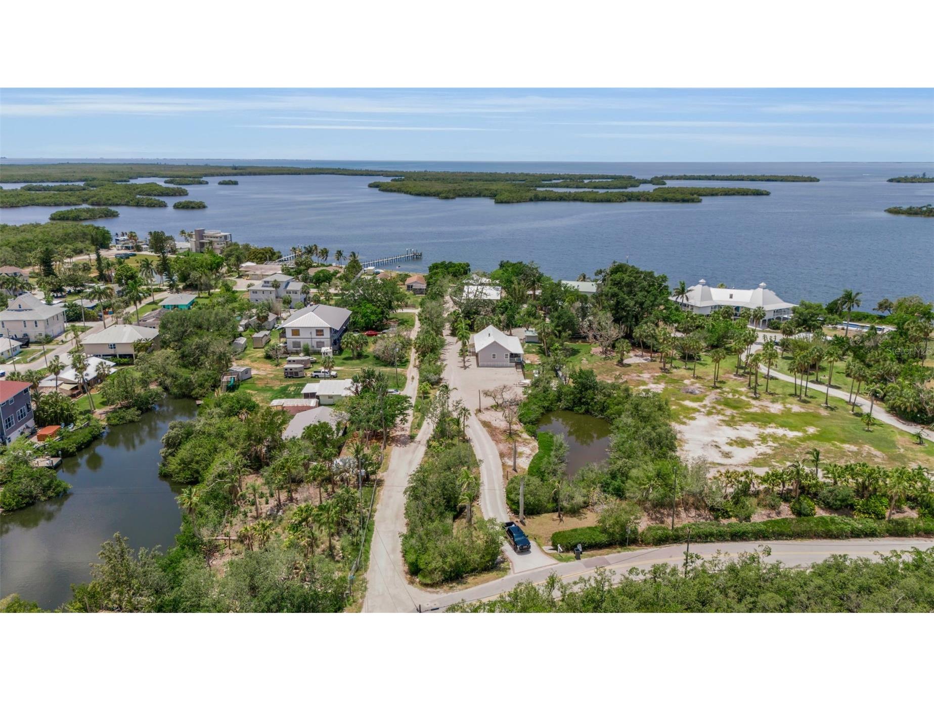 70 Mound Place Terra Ceia FL 34250 - MIGUEL BAY A4697047 image63