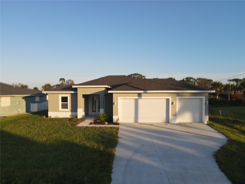 70 Par View Road Rotonda West FL 33947 O6202141 image1