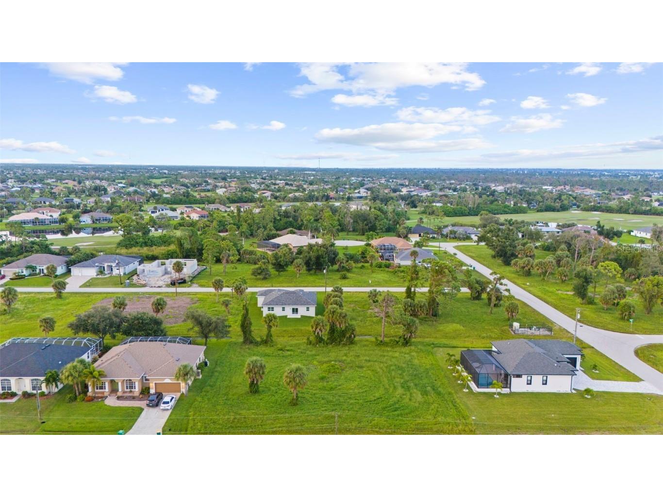 70 Tee View Road Rotonda West FL 33947 N6134285 image2