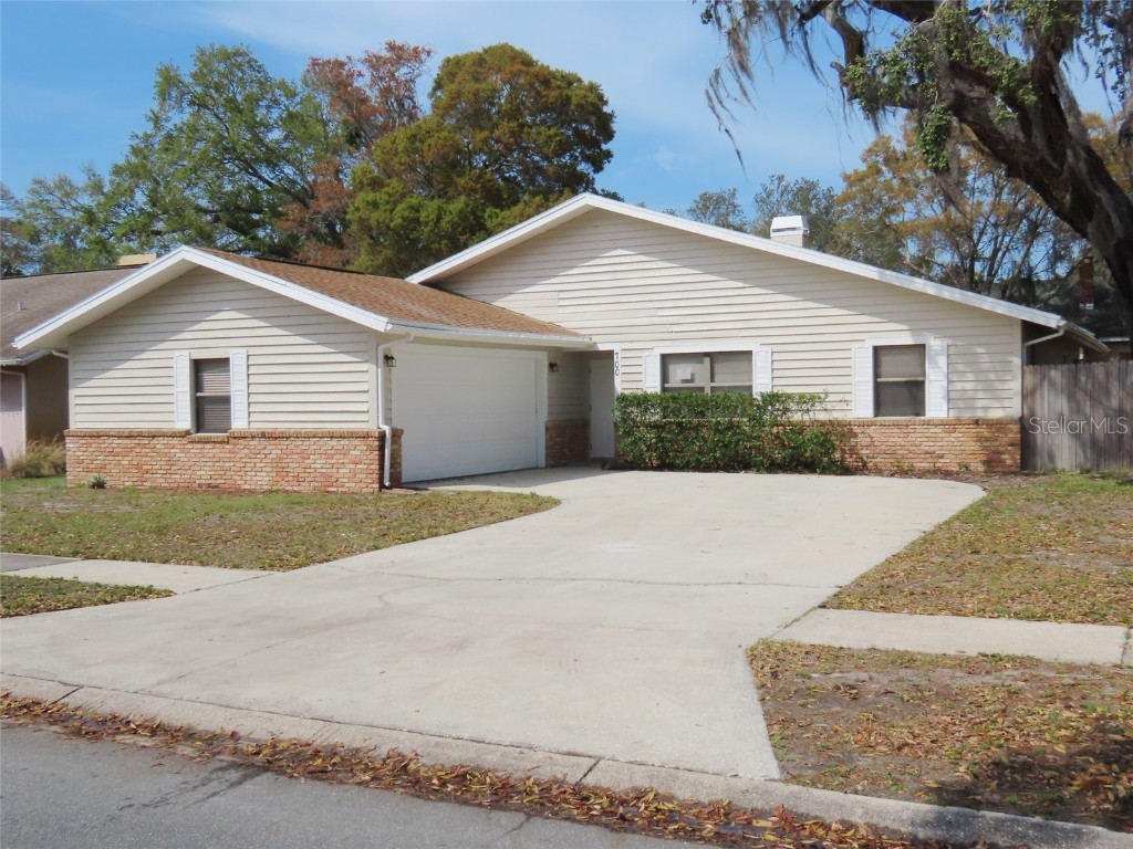 700 13th Court SW Largo FL 33770 U8234594 image1