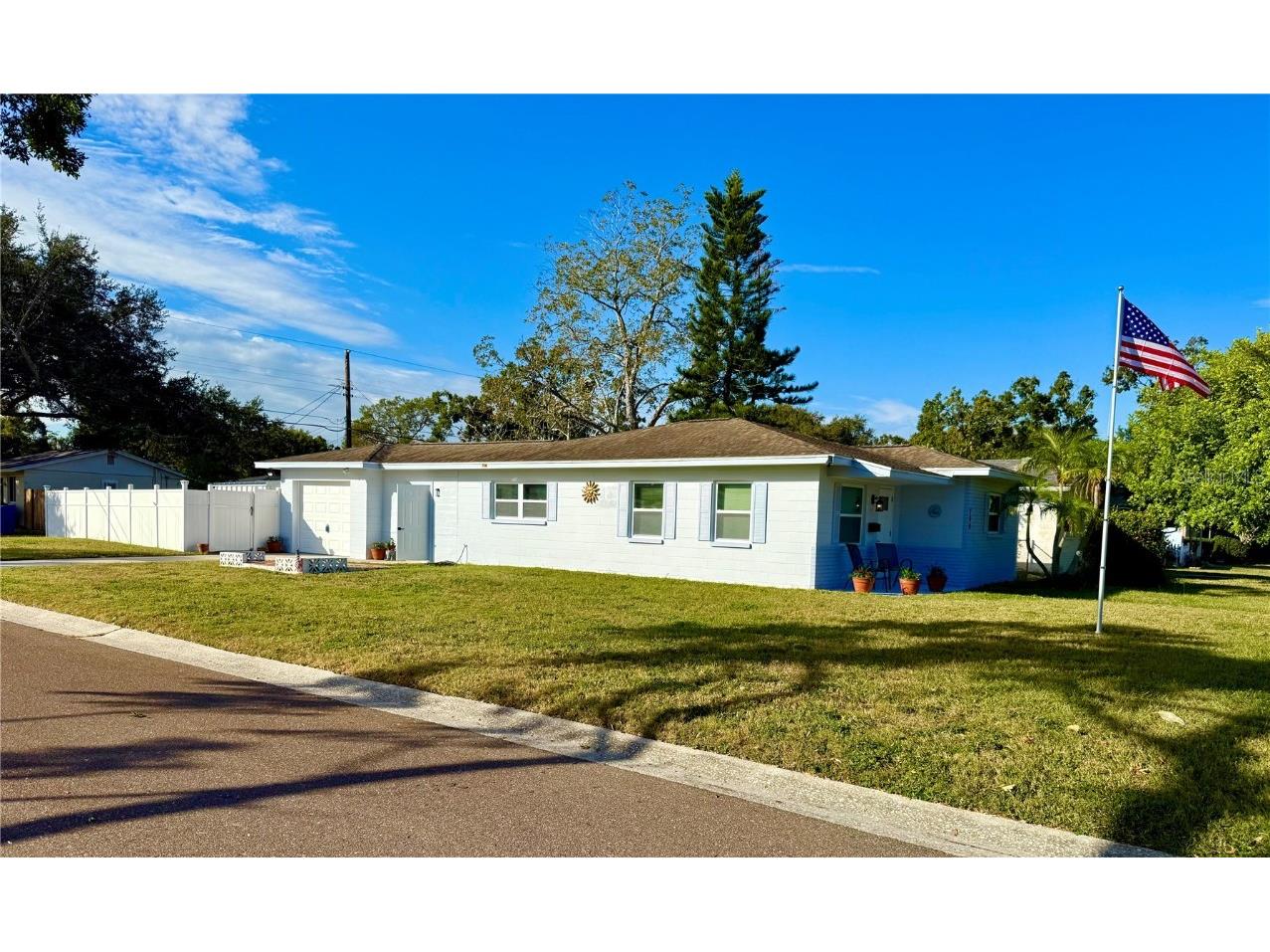 700 74th Avenue N Saint Petersburg FL 33702 TB8445418 image15