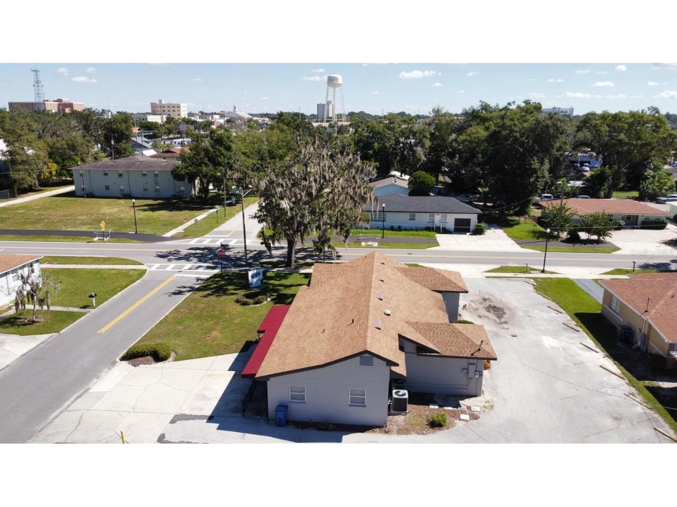 700 Avenue B SW Winter Haven FL 33880 P4935879 image2
