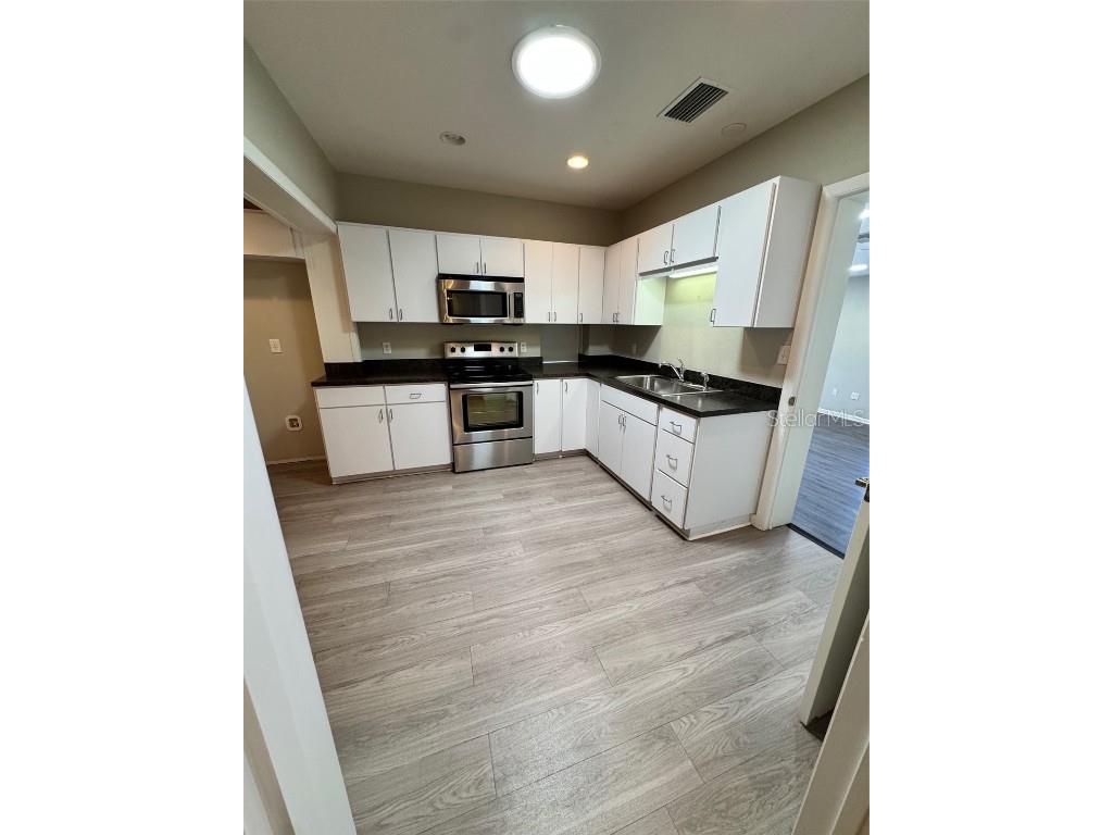 700 Avenue B SW Winter Haven FL 33880 P4935879 image22