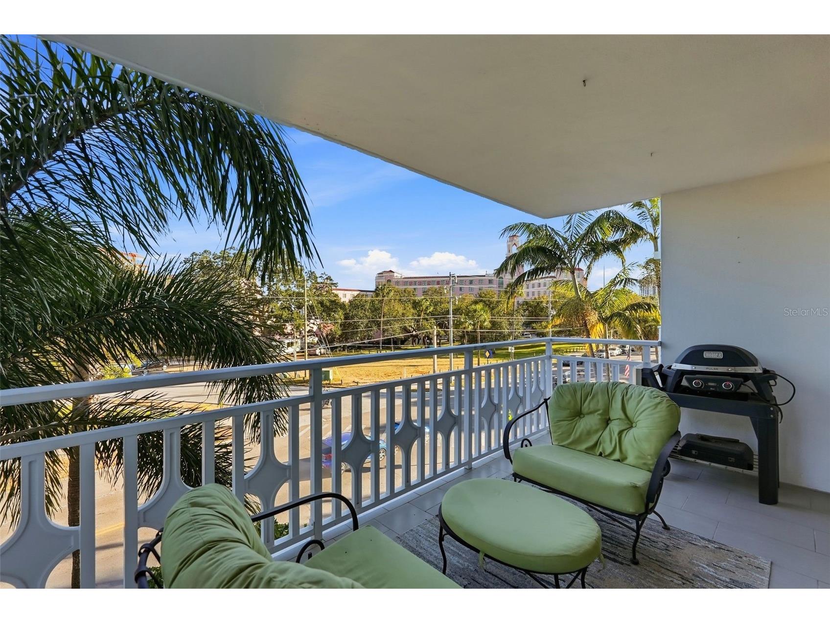 700 Beach Drive NE #302 Saint Petersburg FL 33701 TB8475102 image13