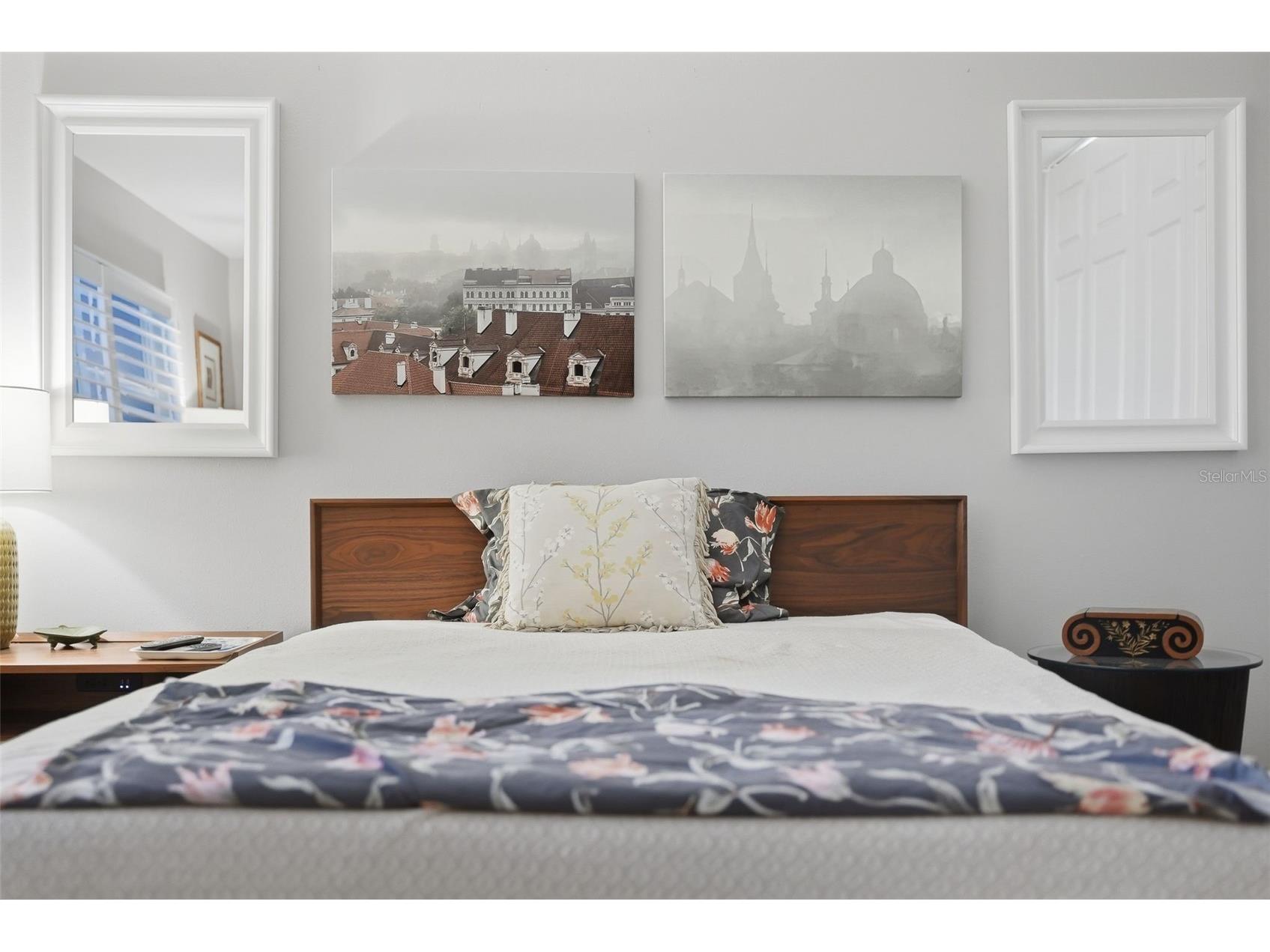 700 Beach Drive NE #302 Saint Petersburg FL 33701 TB8475102 image25