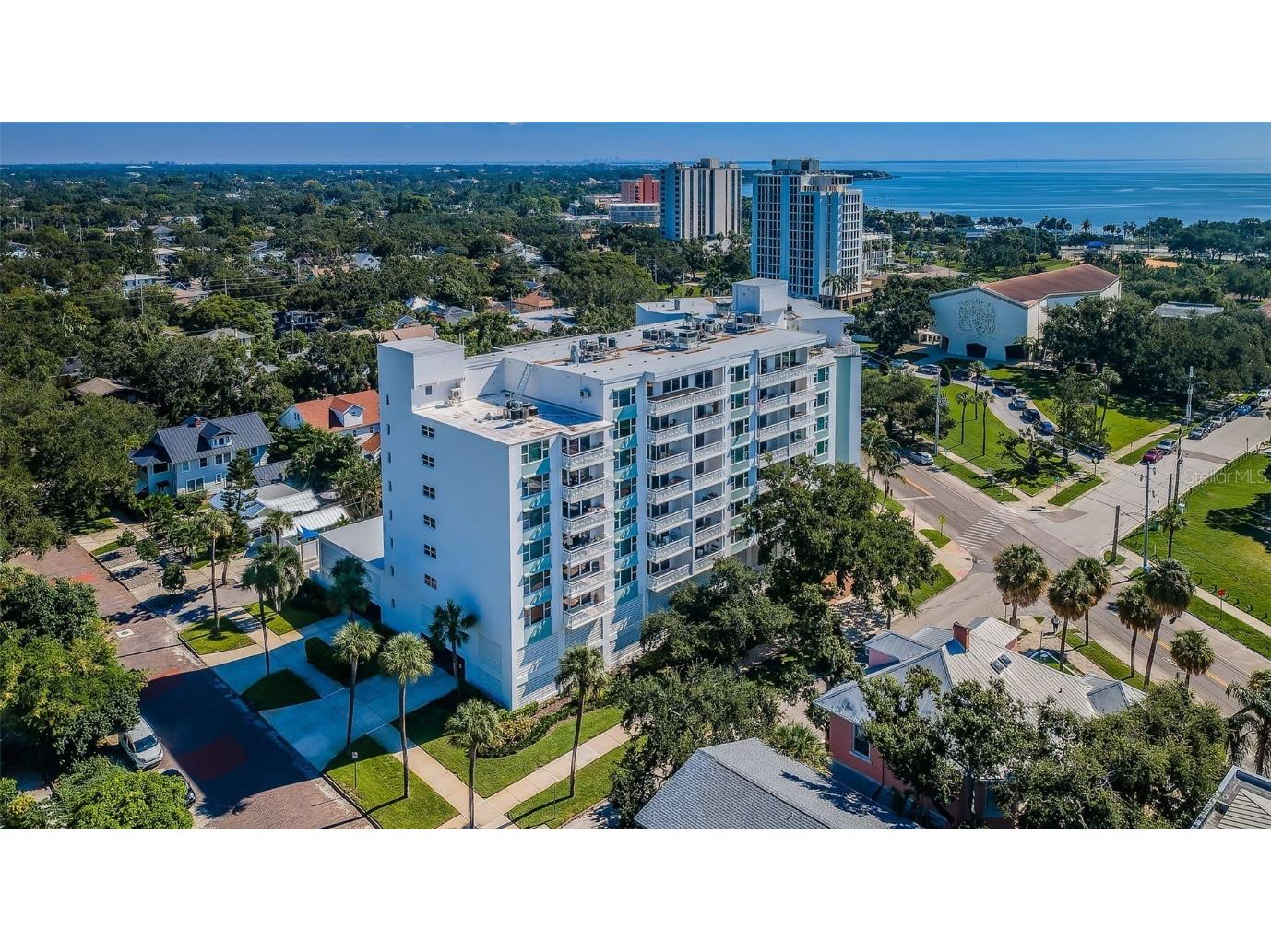 700 Beach Drive NE #308 Saint Petersburg FL 33701 - TAMPA BAY TB8423046 image1