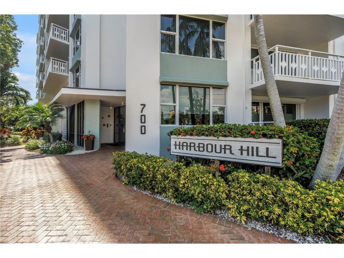 700 Beach Drive NE #602 Saint Petersburg FL 33701 TB8396545 image3