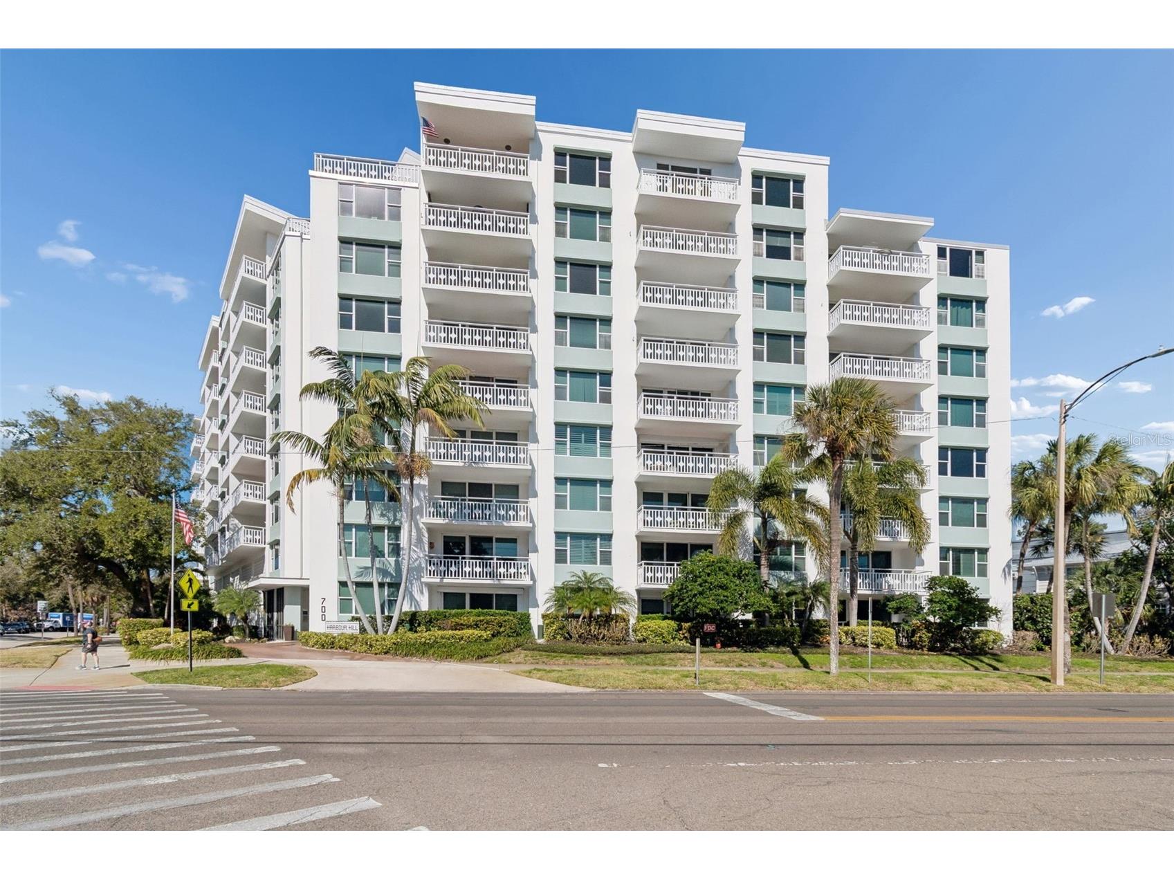 700 Beach Drive NE #701 Saint Petersburg FL 33701 TB8477799 image1