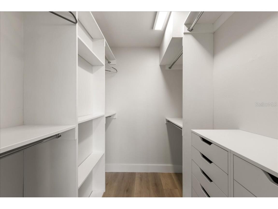 700 Beach Drive NE #705 Saint Petersburg FL 33701 TB8381242 image20