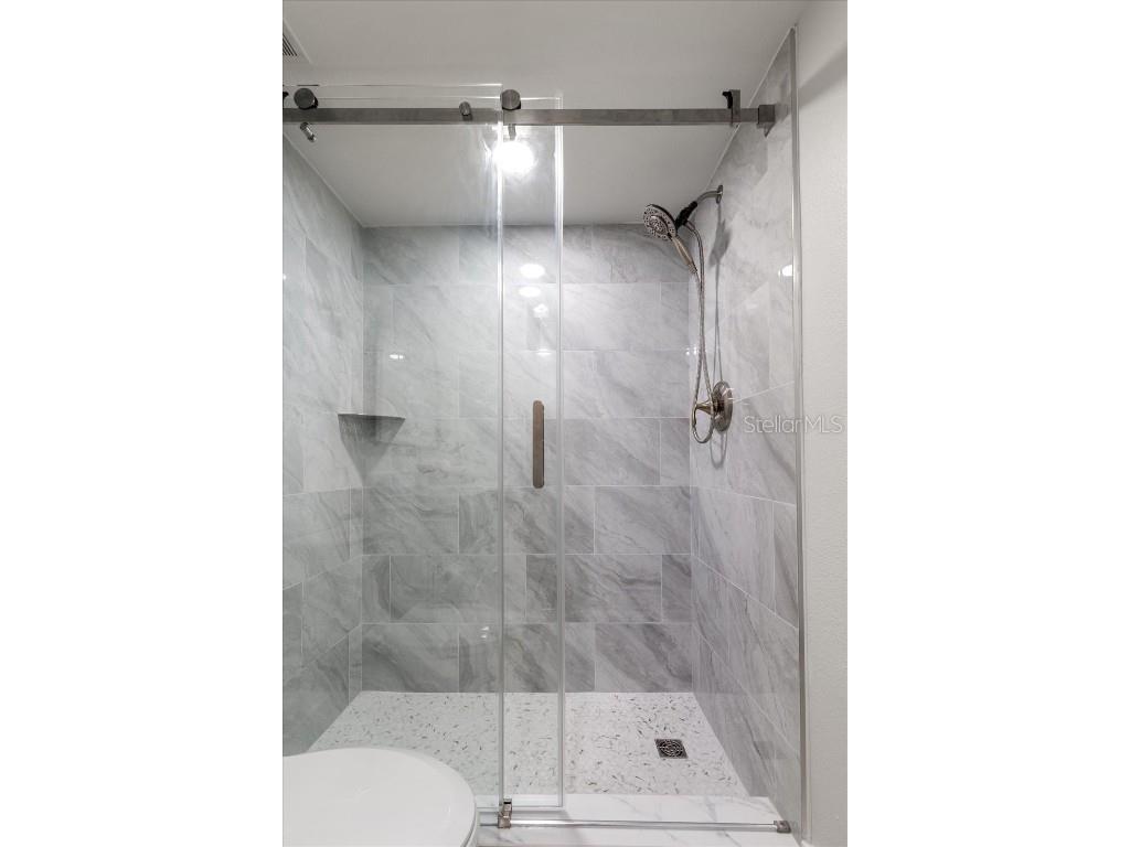 700 Beach Drive NE #705 Saint Petersburg FL 33701 TB8381242 image22