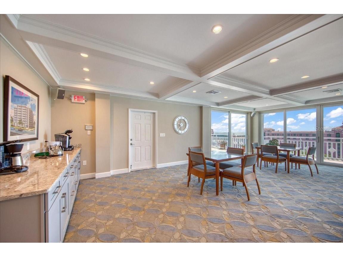 700 Beach Drive NE #705 Saint Petersburg FL 33701 TB8381242 image38