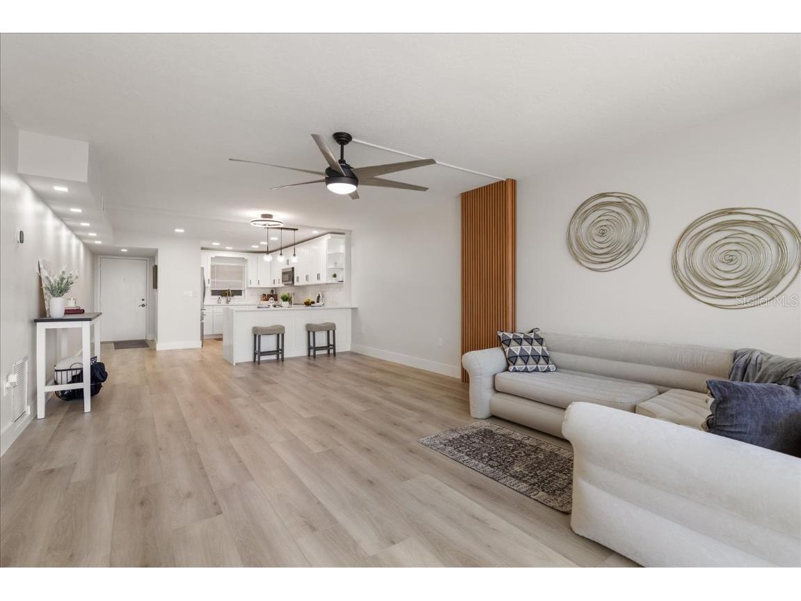 700 Beach Drive NE #705 Saint Petersburg FL 33701 TB8381242 image6