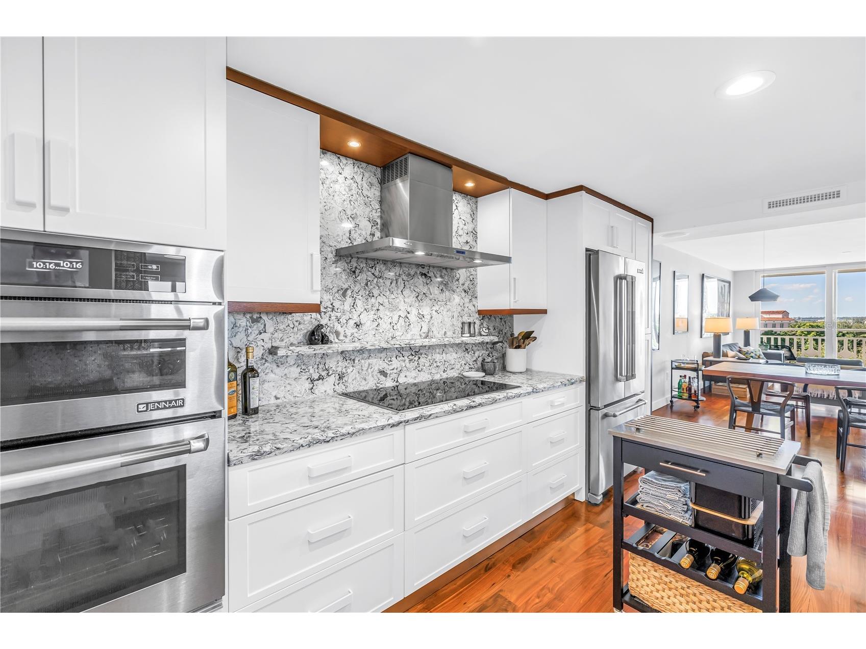 700 Beach Drive NE #708 Saint Petersburg FL 33701 - TAMPA BAY TB8499821 image20
