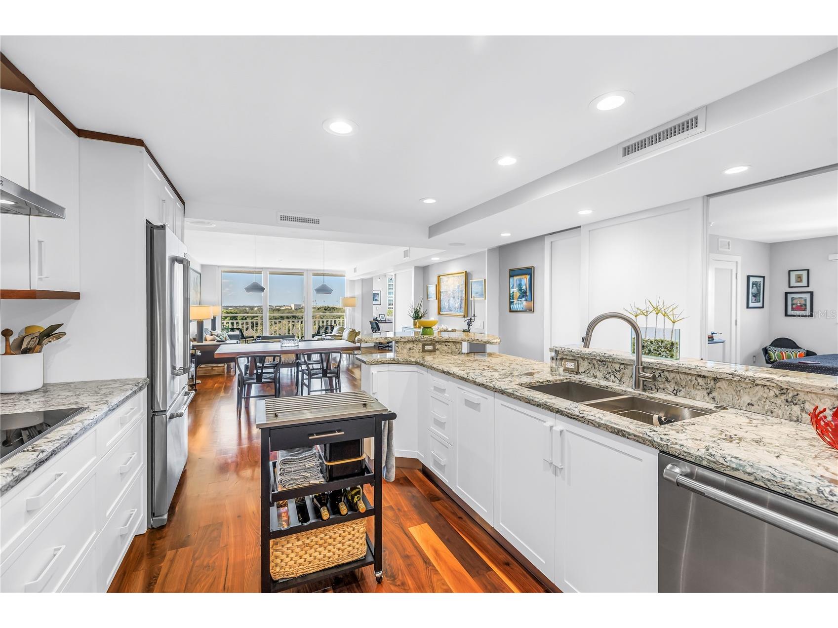 700 Beach Drive NE #708 Saint Petersburg FL 33701 - TAMPA BAY TB8499821 image21