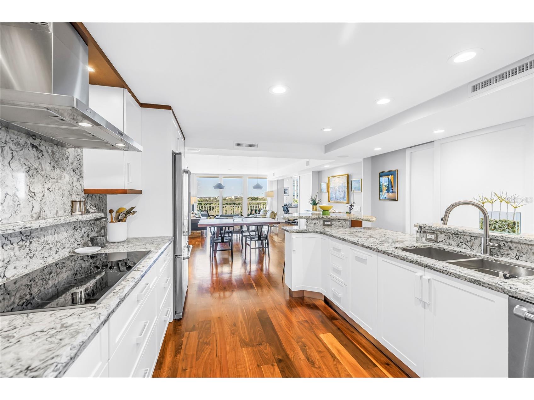 700 Beach Drive NE #708 Saint Petersburg FL 33701 - TAMPA BAY TB8499821 image22