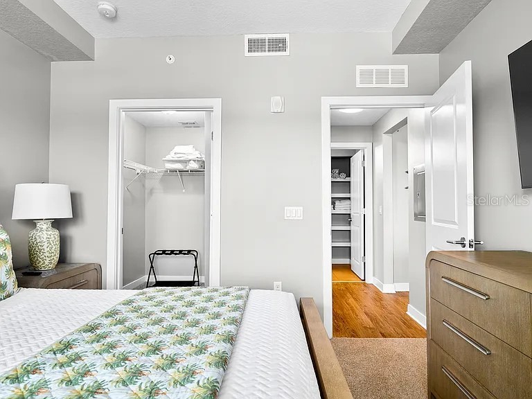 700 Cocoanut Avenue #129 Sarasota FL 34236 A4664650 image5