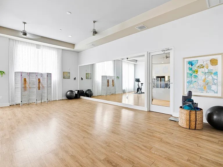 700 Cocoanut Avenue #129 Sarasota FL 34236 A4664650 image7