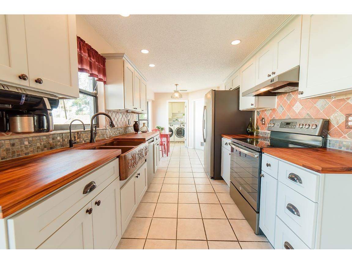 700 Coquina Court Nokomis FL 34275 D6138985 image10