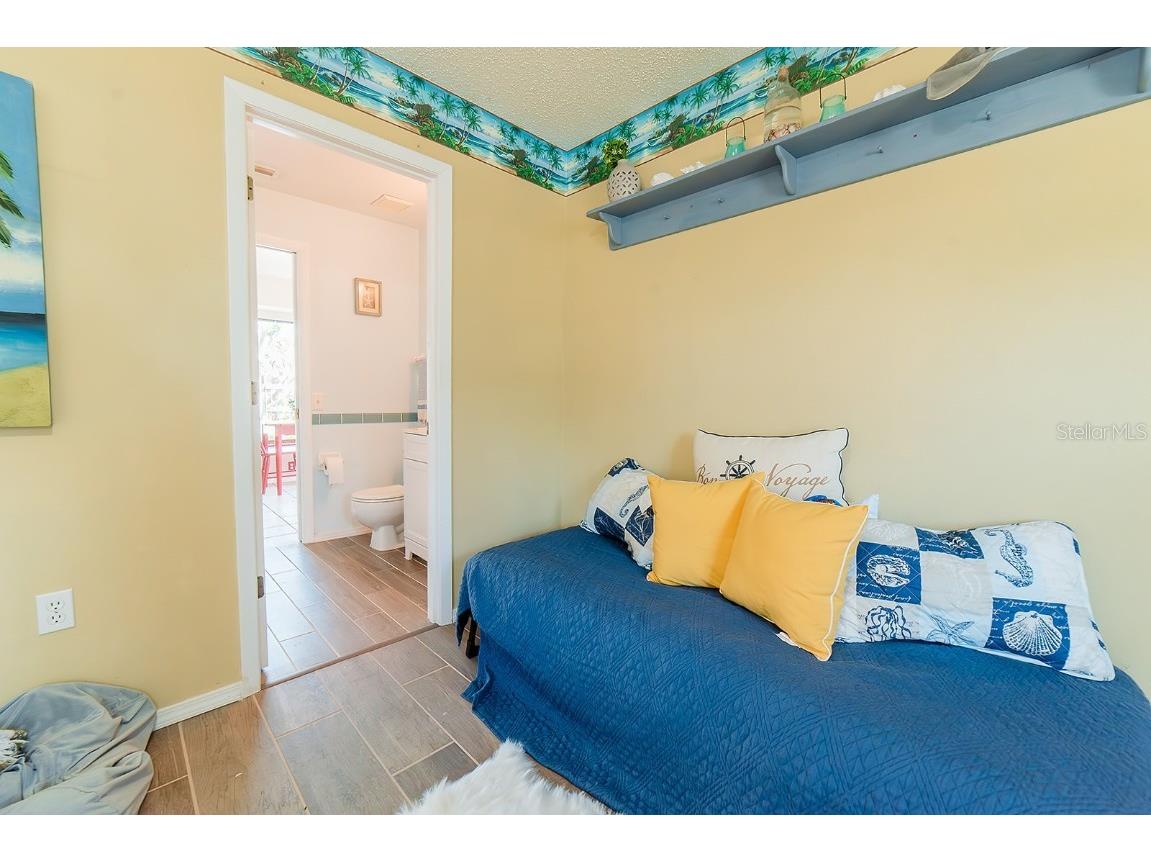 700 Coquina Court Nokomis FL 34275 D6138985 image24