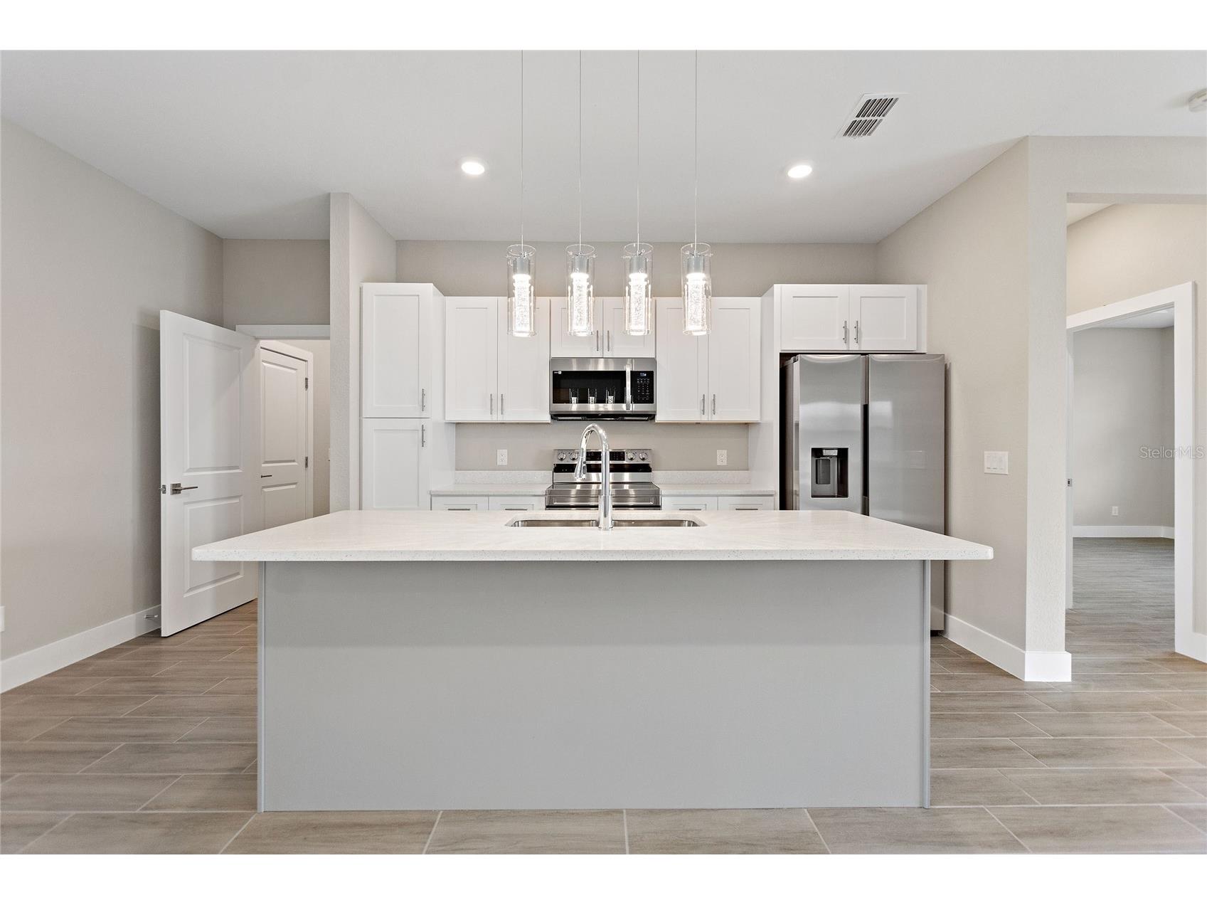 700 Desmoines Drive Kissimmee FL 34759 O6396014 image10